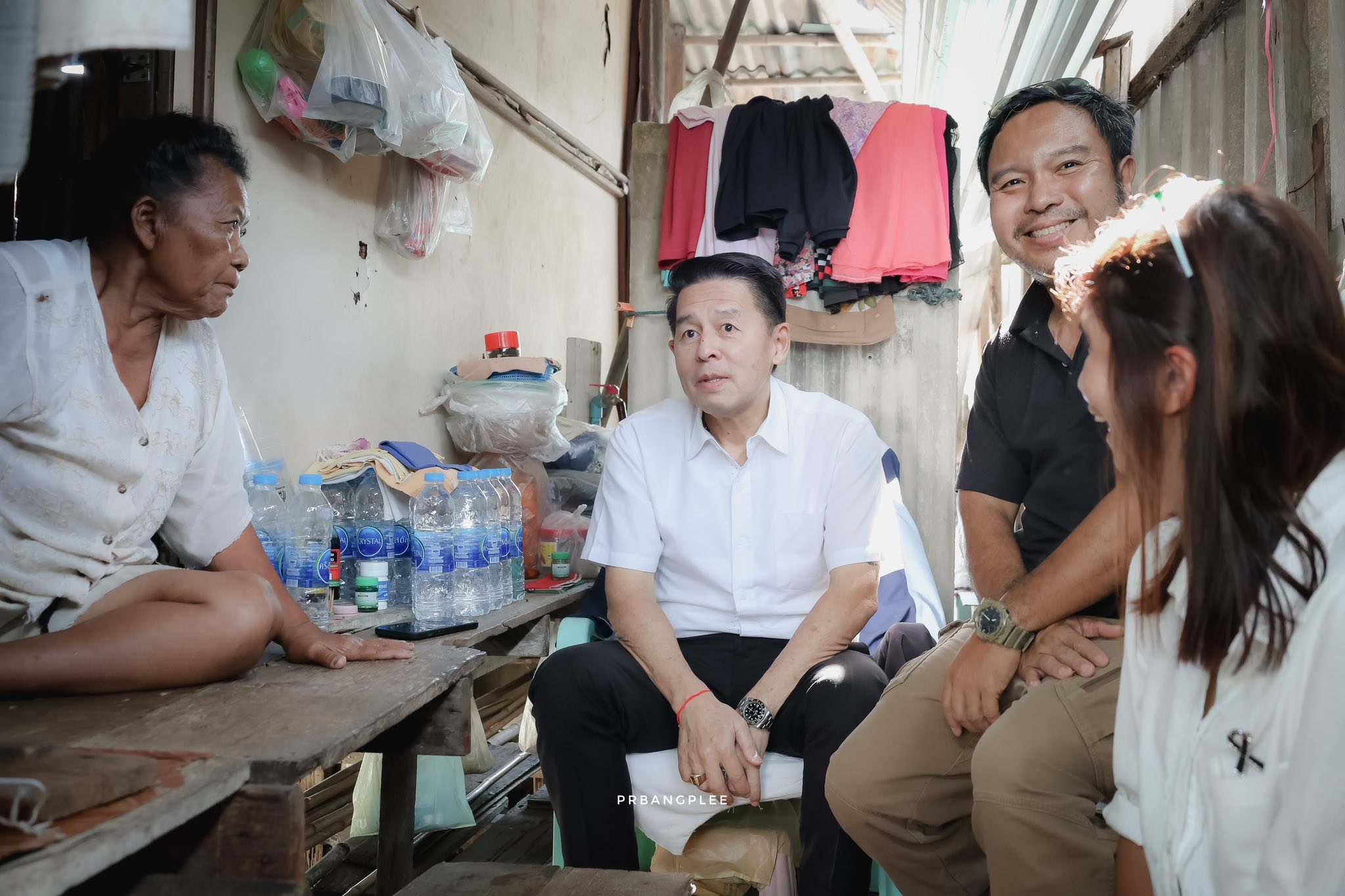 โครงการผู้นำเคาะประตูบ้าน รับฟังด้วยหัวใจ เข้าถึงประชาชนอย่างแท้จริง